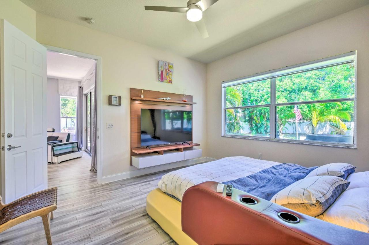 הוילה Sun-Soaked Sarasota Oasis With Pool And Hot Tub! מראה חיצוני תמונה