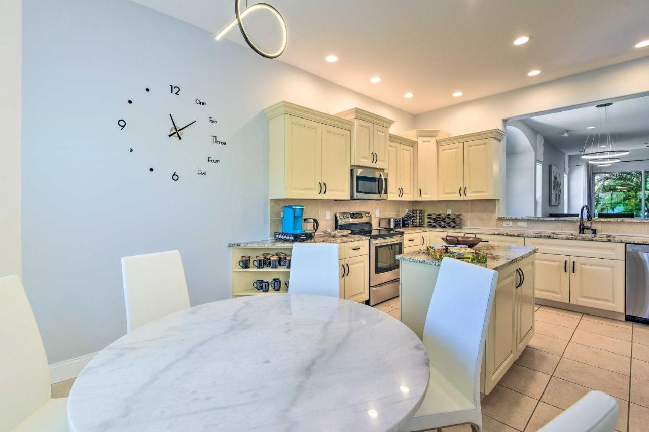 הוילה Sun-Soaked Sarasota Oasis With Pool And Hot Tub! מראה חיצוני תמונה